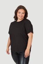 Load image into Gallery viewer, F&amp;G Standard T-Shirt Black
