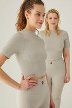 Load image into Gallery viewer, F&amp;G High neck Ribbed Seamless Shortsleeve Top Grey
